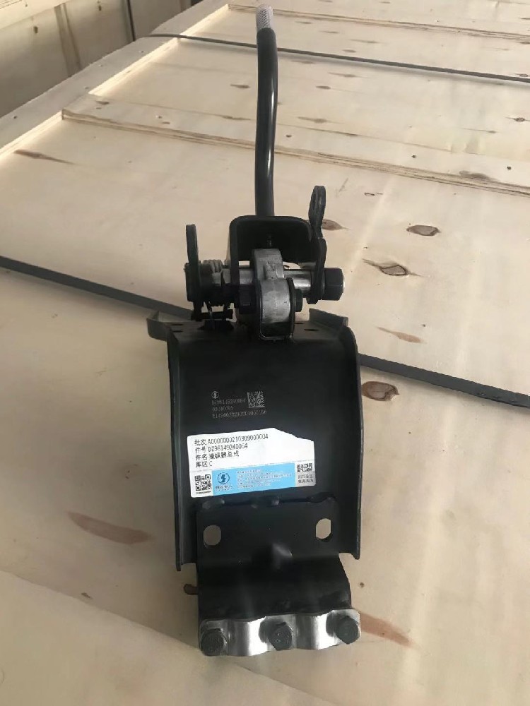 操縱機構 操縱機構